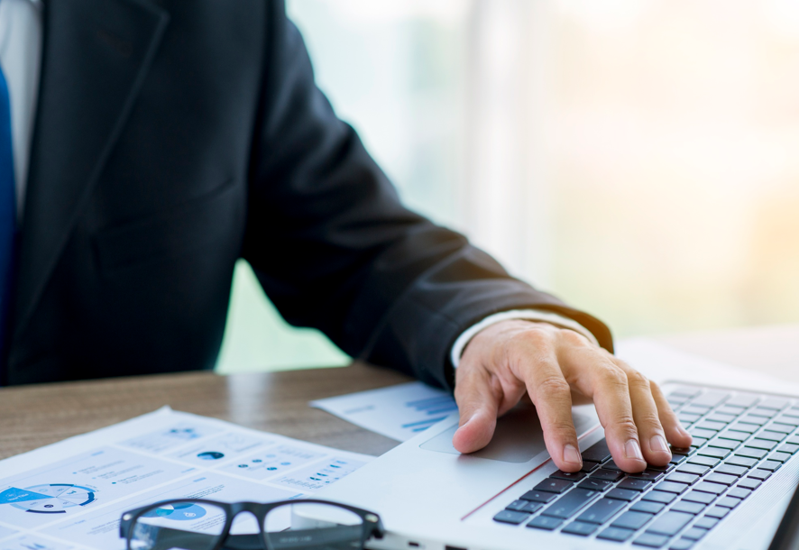 Vancouver Bookkeeper vs. Vancouver Accountant: Which Does Your Small Business Need First?